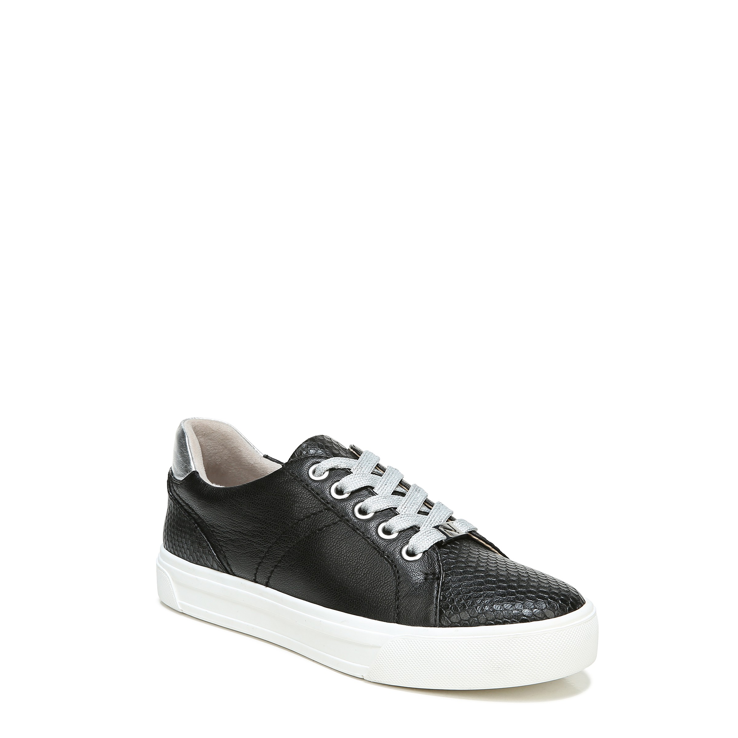 astara sneaker naturalizer