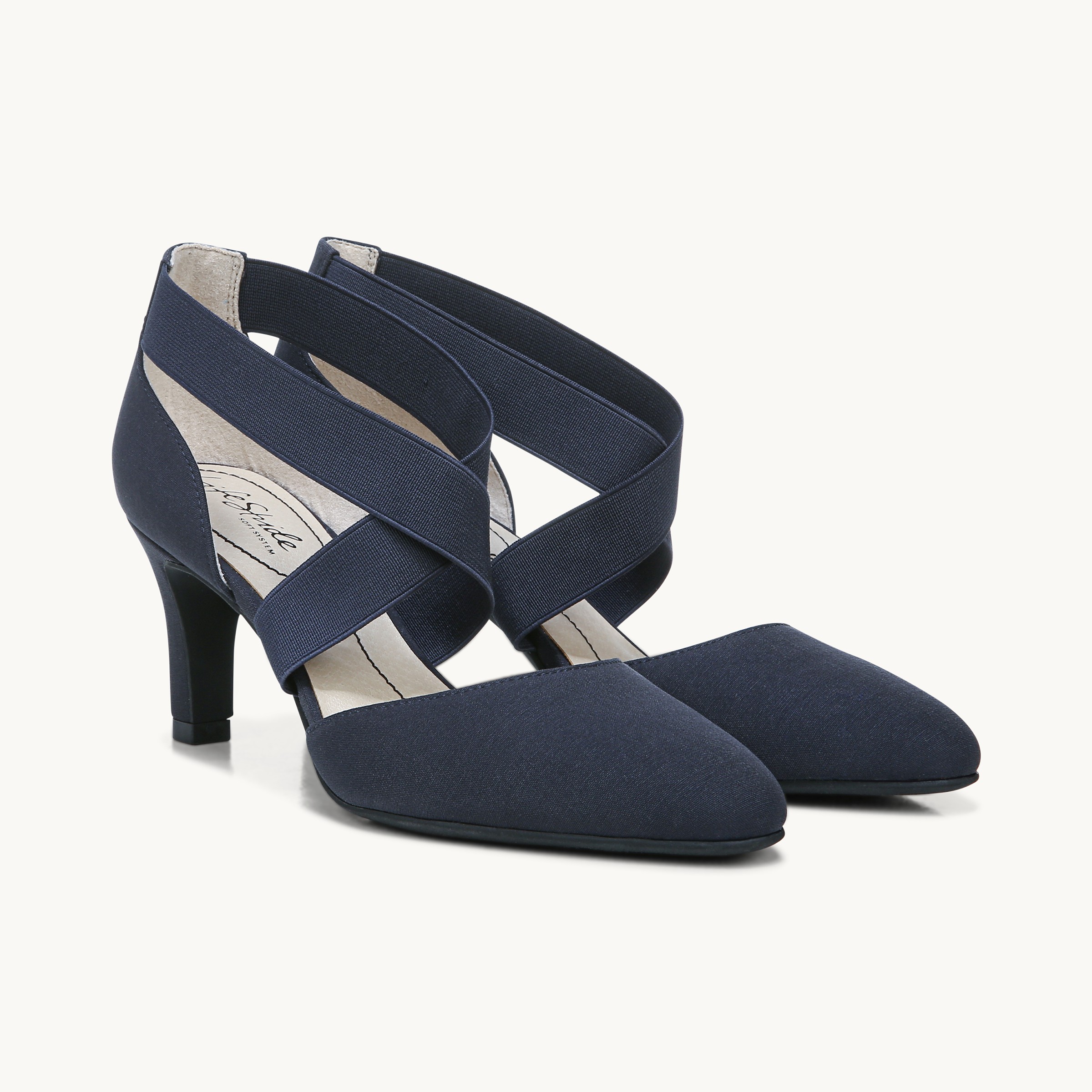 Lifestride store navy pumps