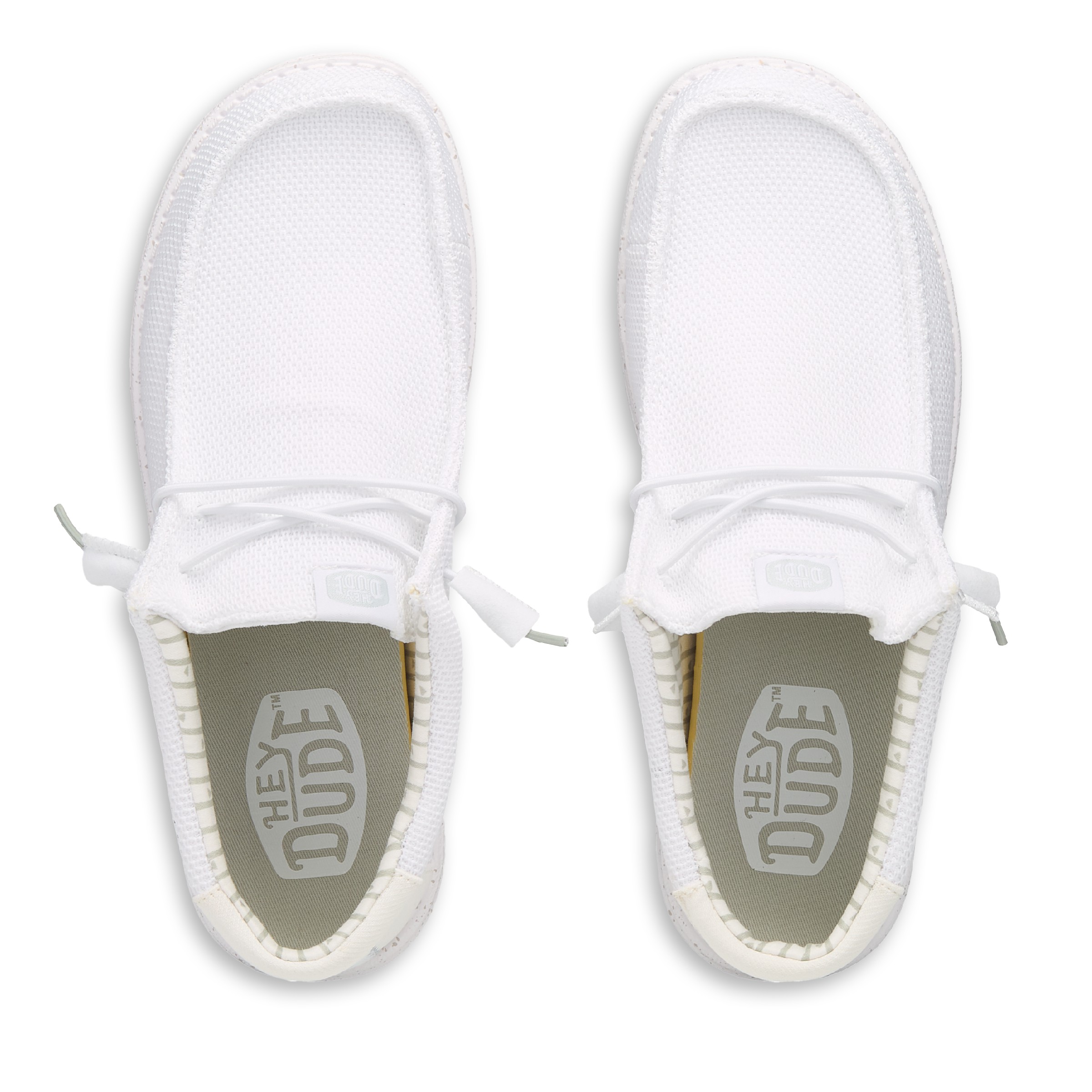 Men's Wally Stretch Sox Medium/Wide Casual Shoe