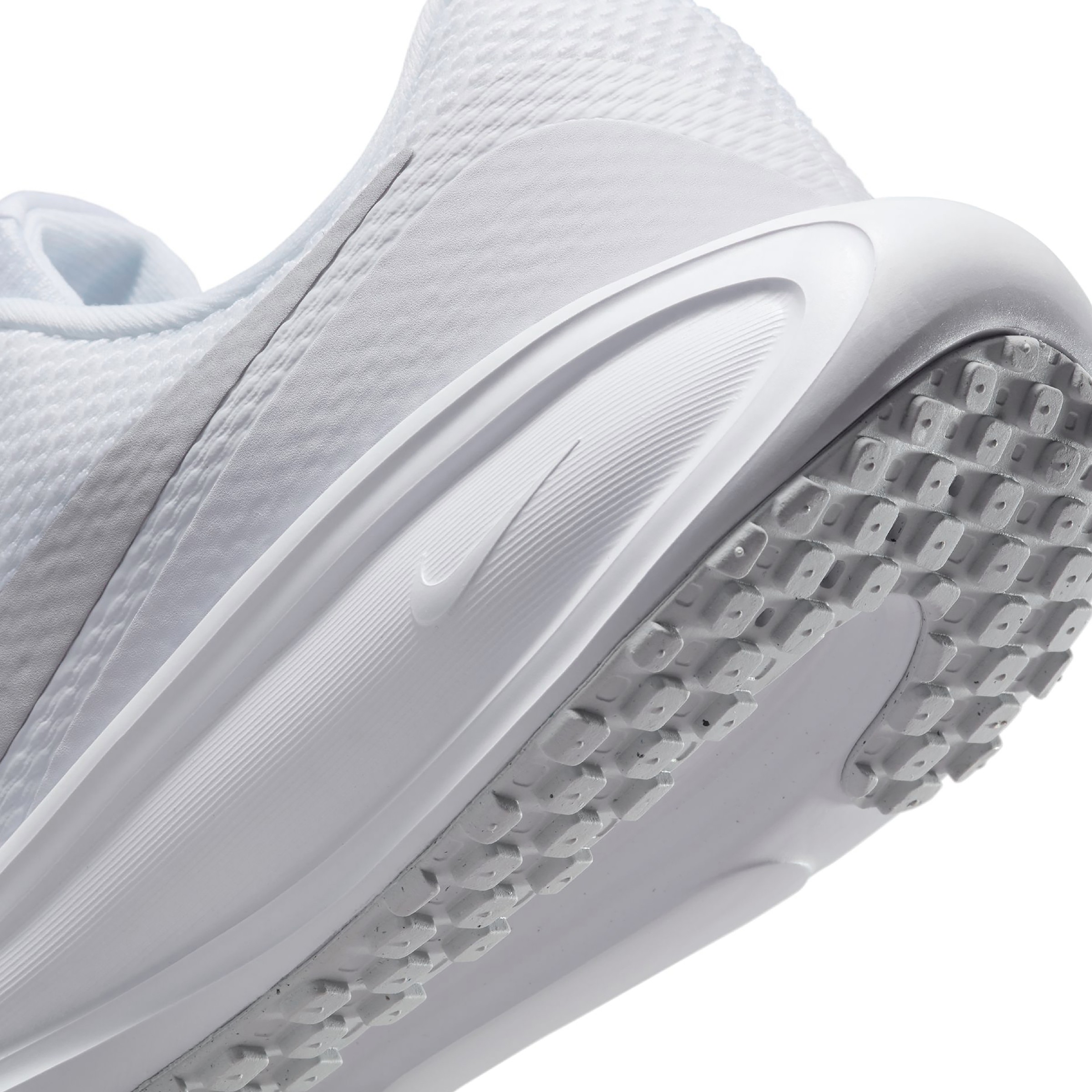 Women's Revolution 8 Sneaker