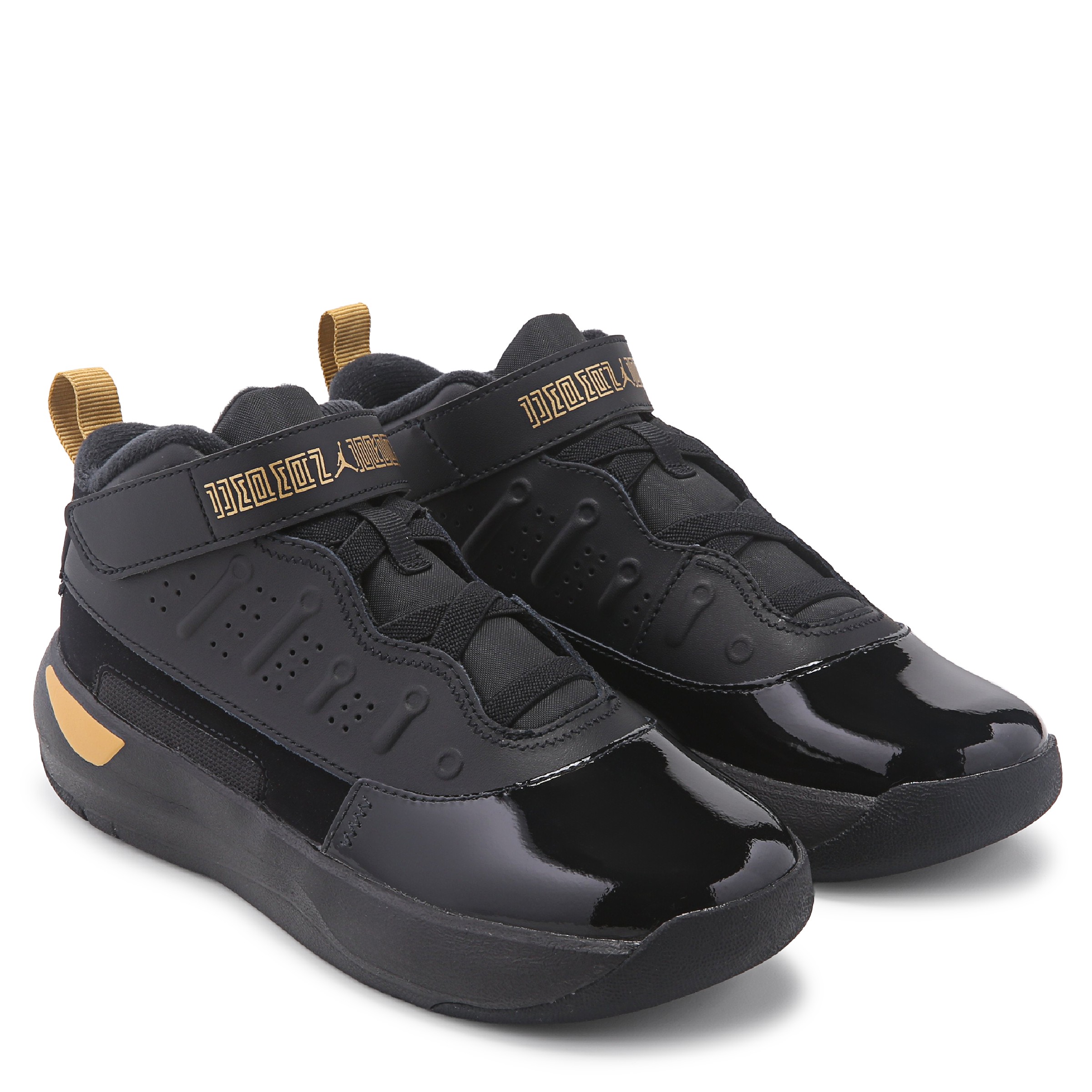 Kids' Max Aura 7 Mid Sneaker Little Kid