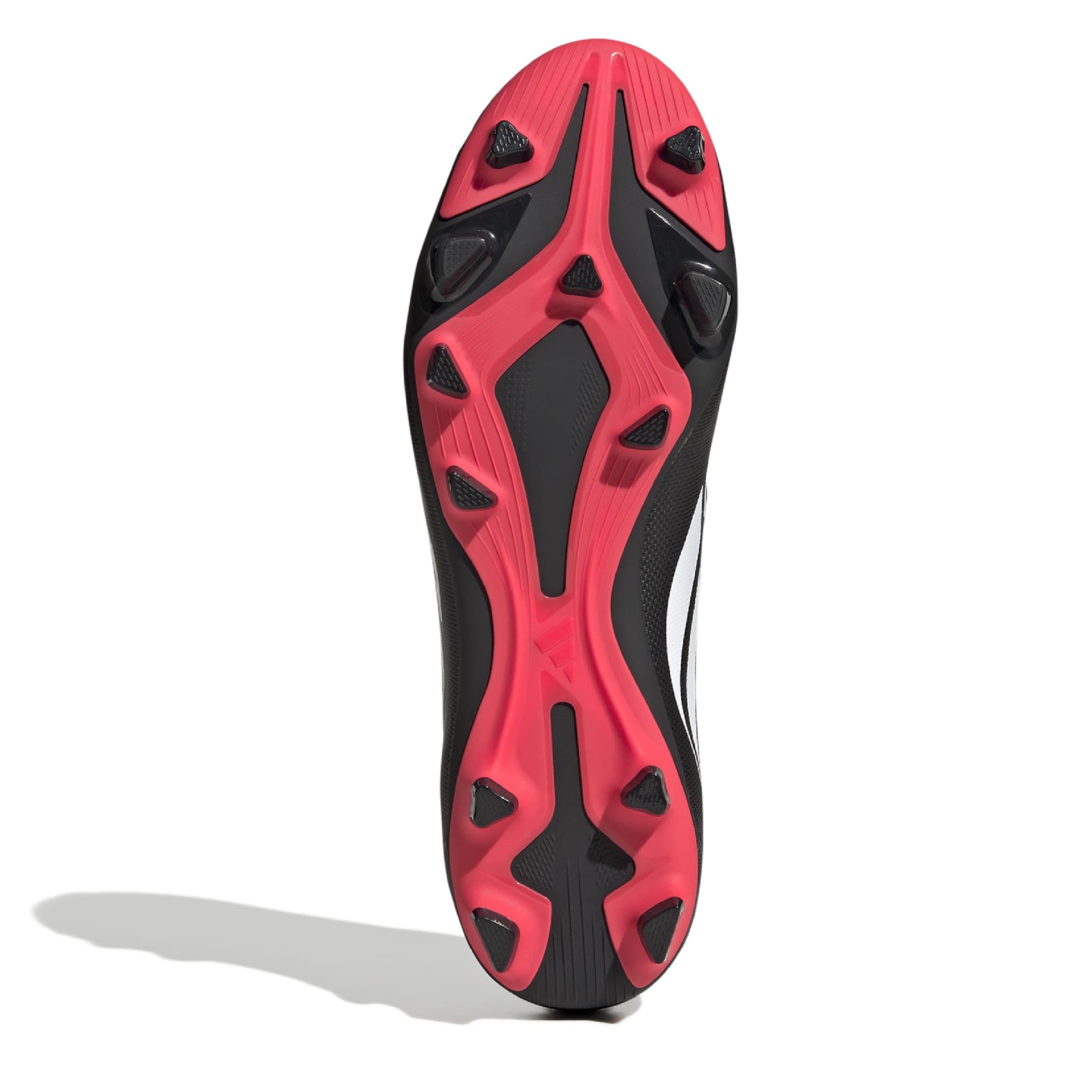 Men's Predator Club Soccer Cleat