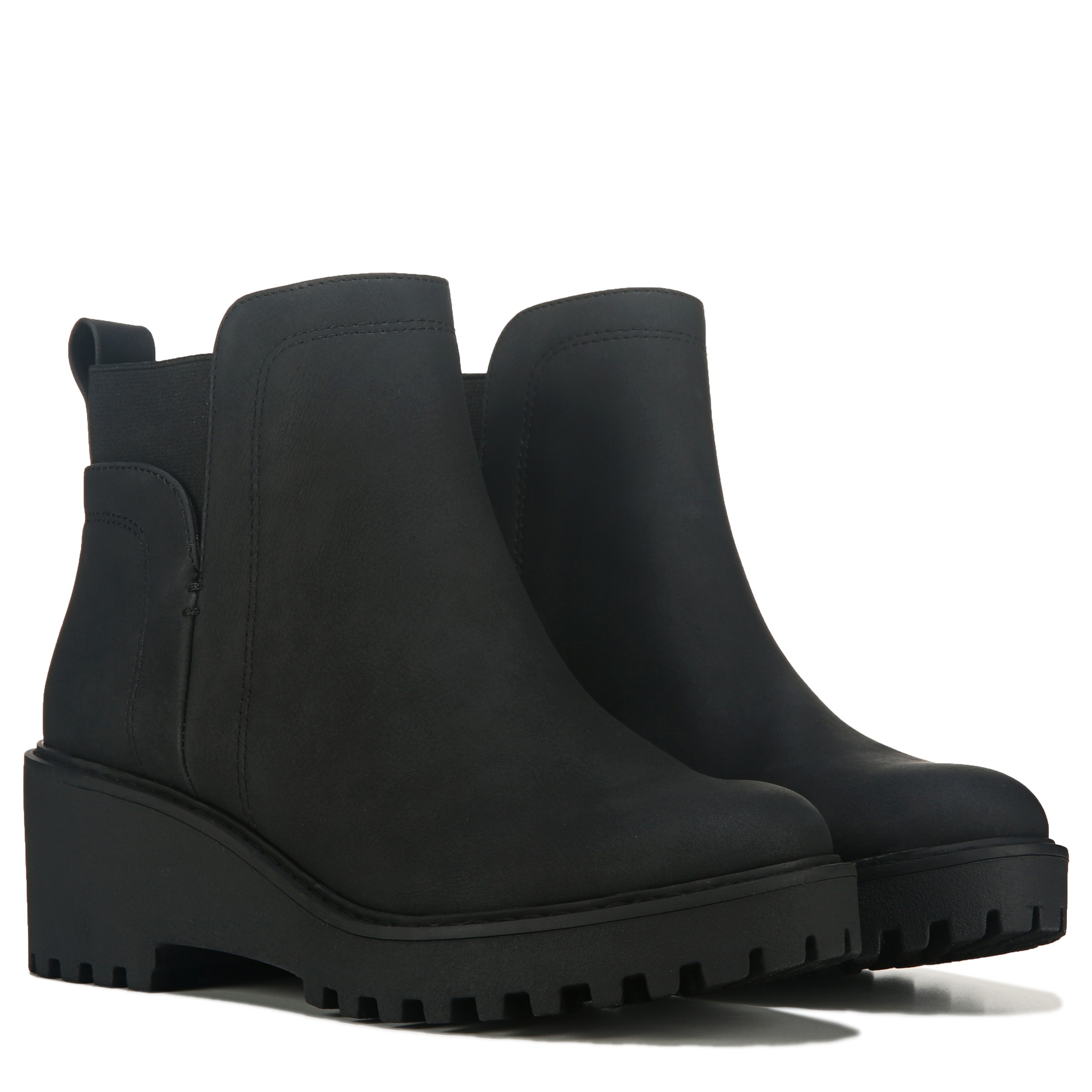 dv dolce vita rielle wedge lug chelsea booties