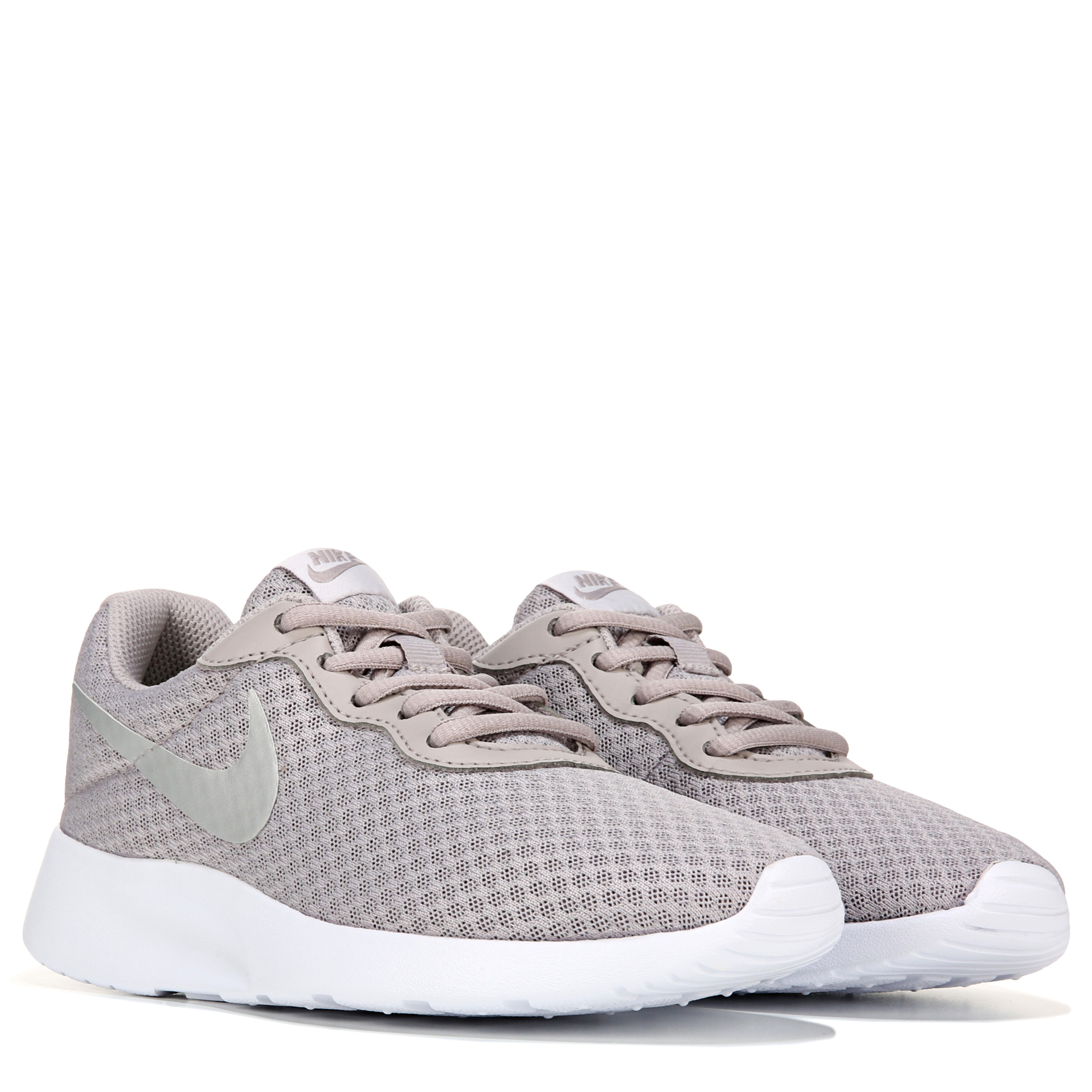 famous footwear tanjun