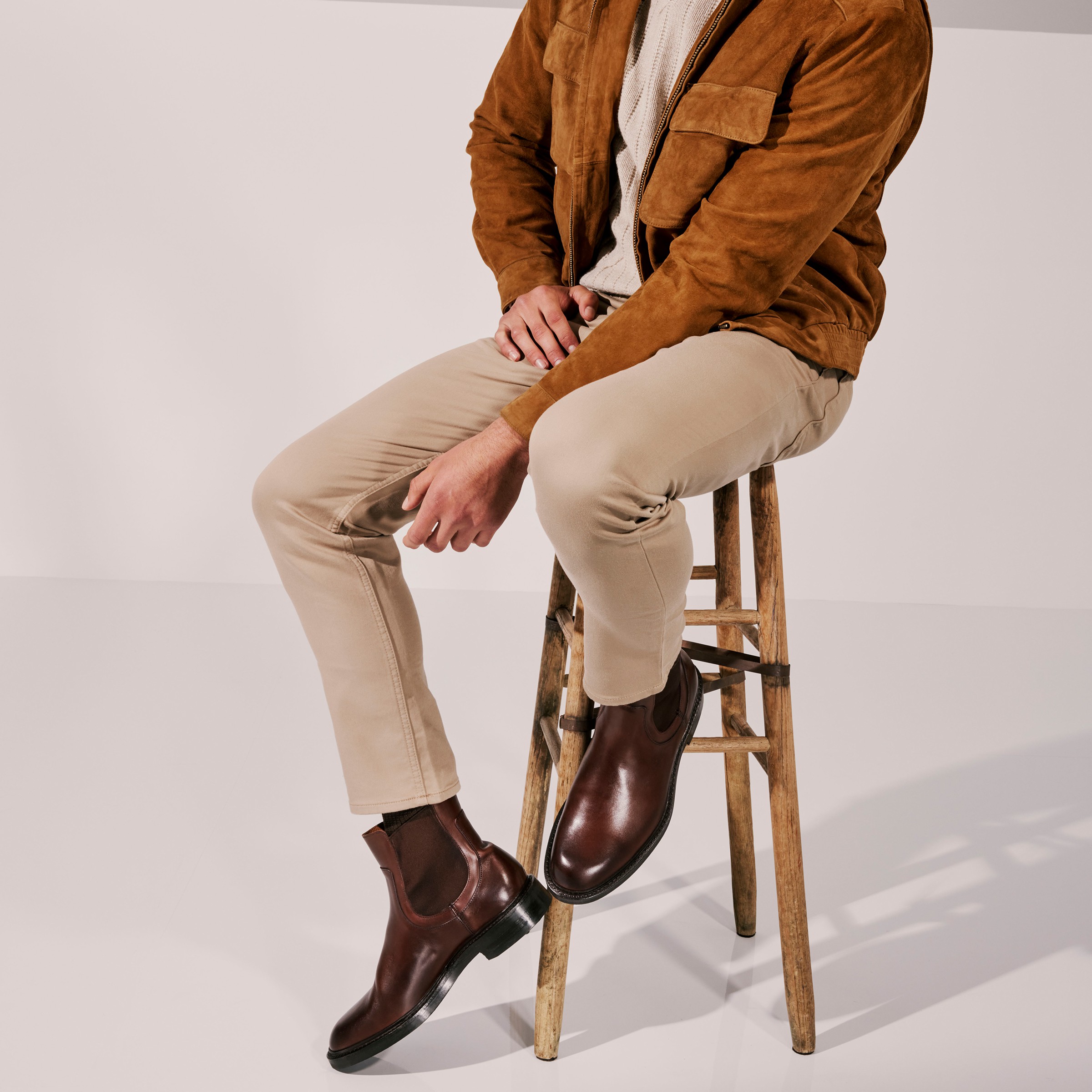brown suede chelsea boots mens outfit