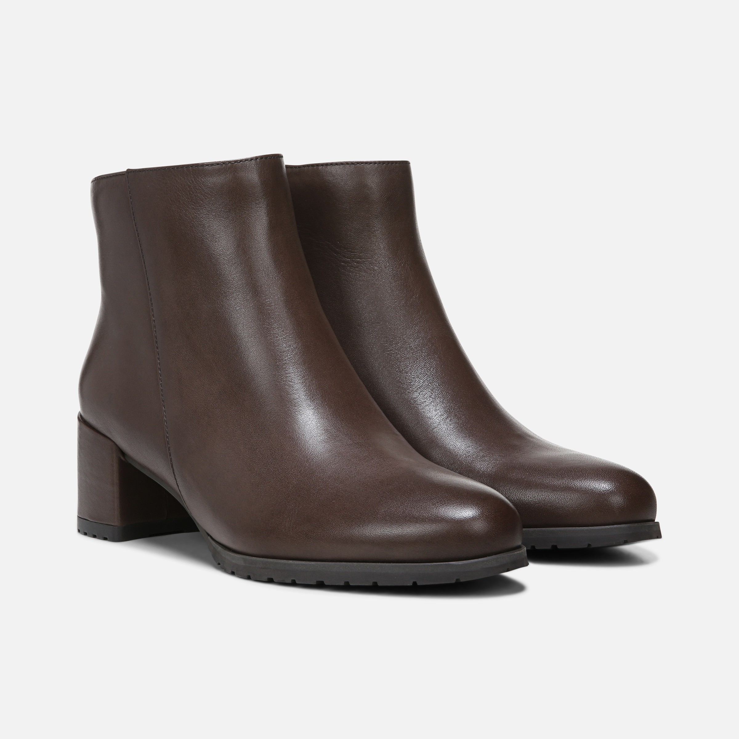 avery waterproof bootie naturalizer